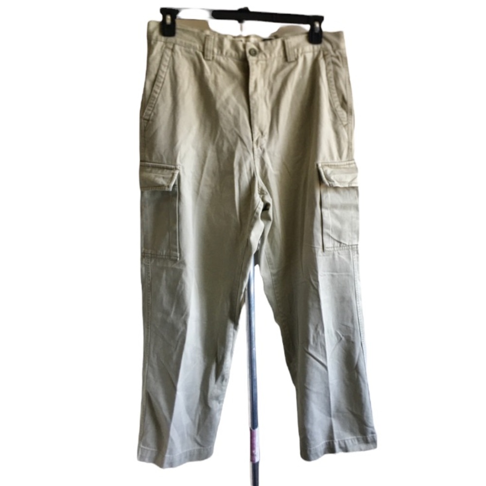 GAP 100% Cotton Cargo Khakis. 35 x30